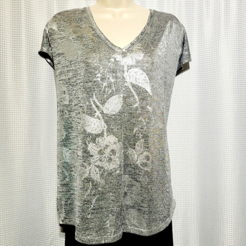 WHBM Metallic Silver & White Floral Cap Sleeve Blouse (M)